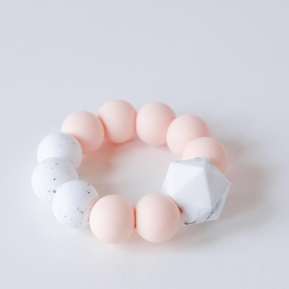 peach teether